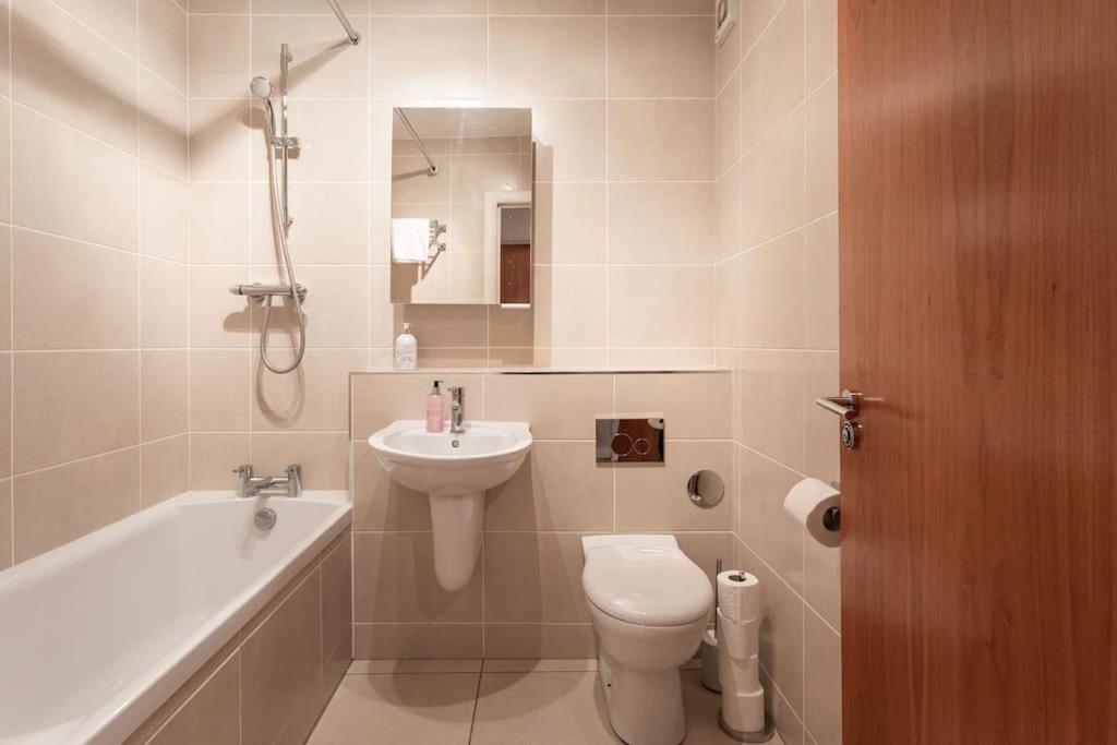 Best City Centre Luxurious Home Free Parking Belfast Exteriör bild